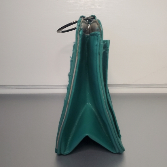 Pouchee Purse Organizer – Teal Green  - Picture 3 of 7